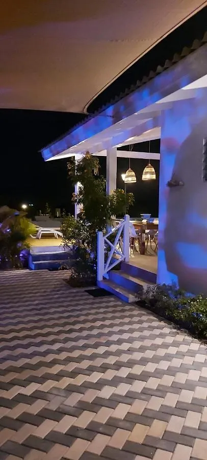 Kas Trupial Villa Willemstad